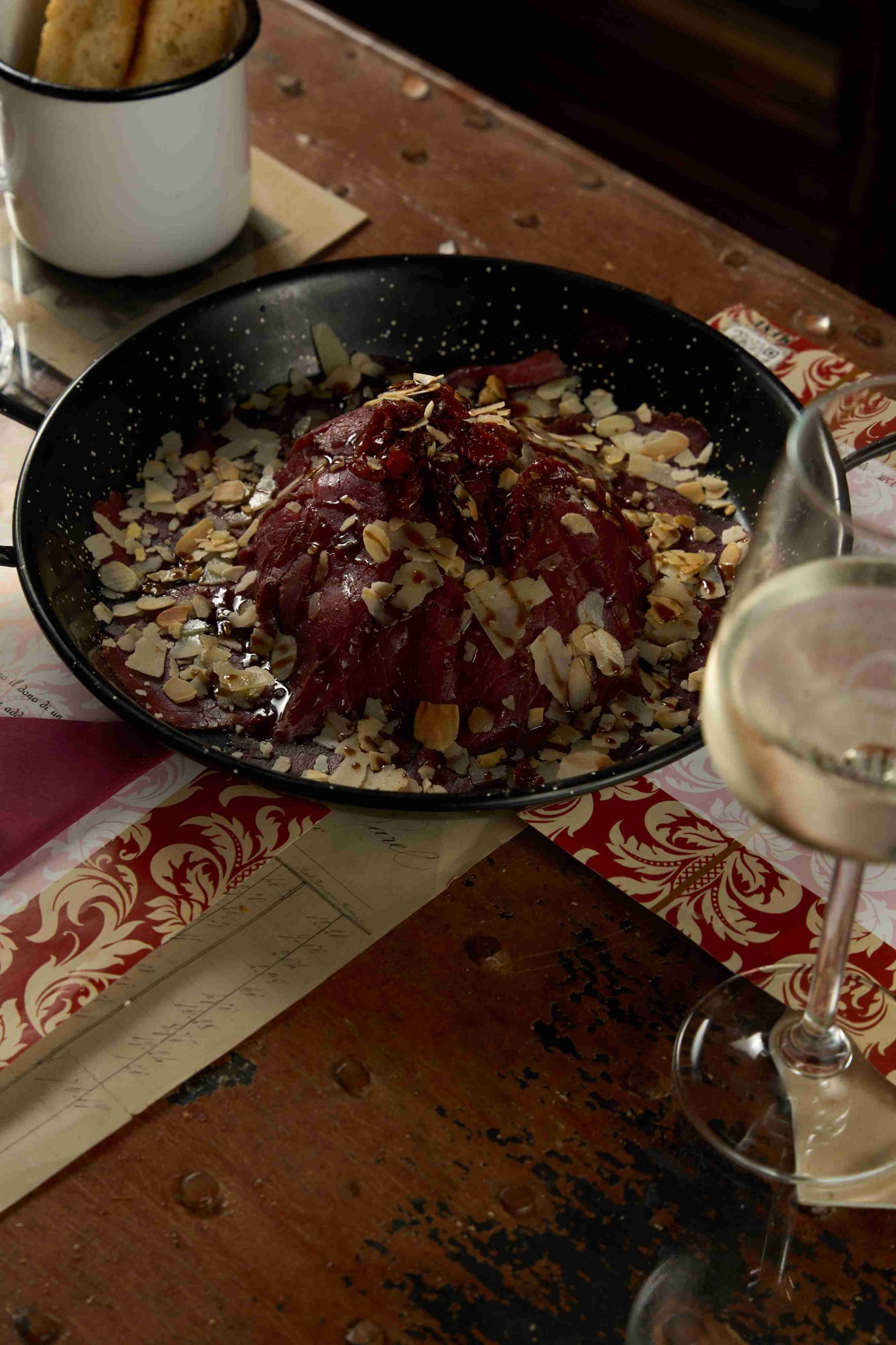 mangiare carpaccio toscano